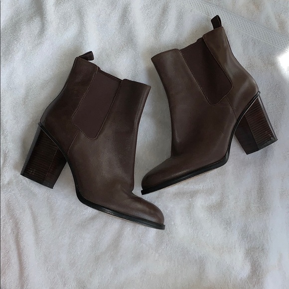 Cole Haan Brown Leather Heel Boots size 9 - Picture 2 of 13